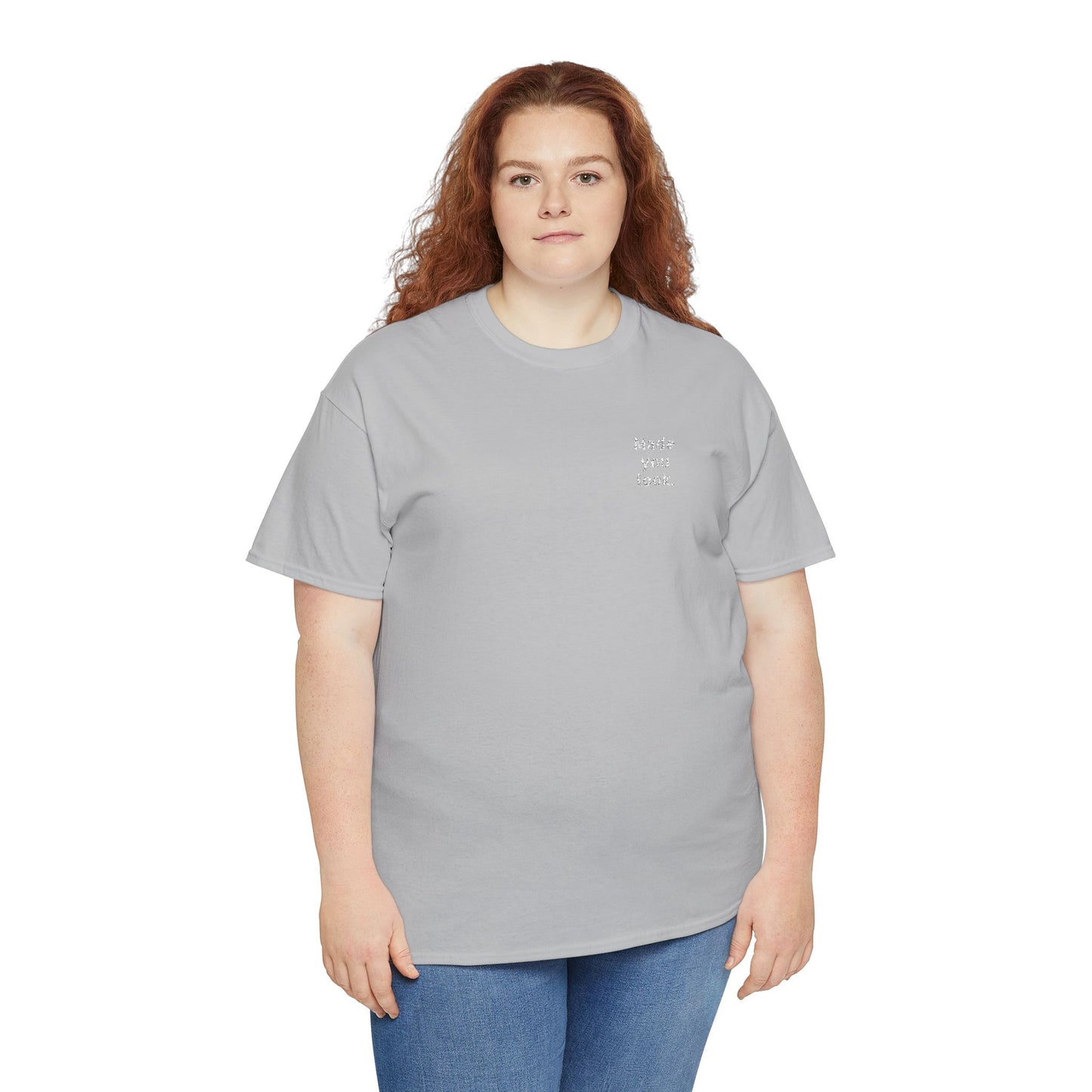 Made you look. Unisex Heavy Cotton Tee, Logo gestickt, 12 Farben
