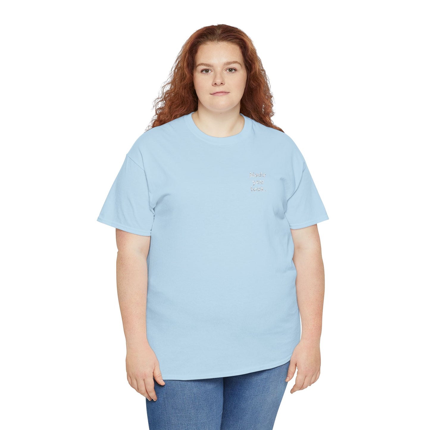 Made you look. Unisex Heavy Cotton Tee, Logo gestickt, 12 Farben
